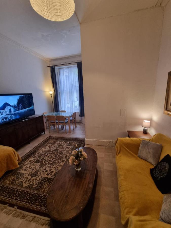 Large Flat Next To Port, Cliffs, Beach With Parking Douvres Extérieur photo